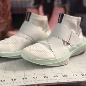 Sorel Women’s Explorer Defy Mid Sneakers Shoes Sea Salt & Sea Sprite 8